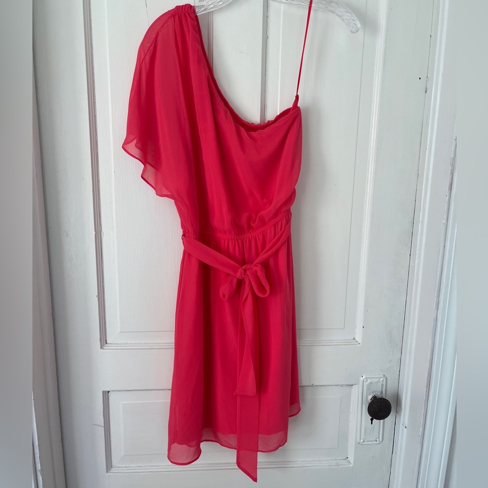 Express Vibrant Pink One-Shoulder Dress